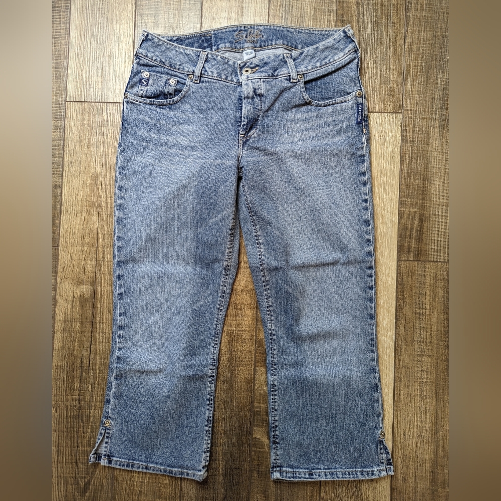 Silver Jeans Denim Capri Pants Waist 31" x Inseam 23"